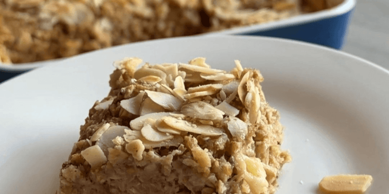 Cherry Bakewell Baked Oats