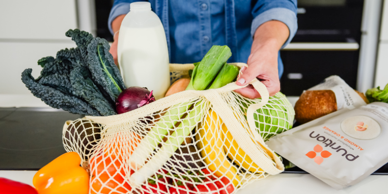 Low-Histamine Diets: Managing Histamine Intolerance Through Food